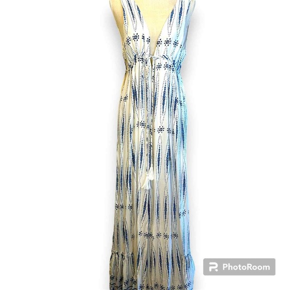 Hommage White Blue Print Maxi Dress V Neck Tie Waist Sleeveless Resortwear - Picture 2 of 14